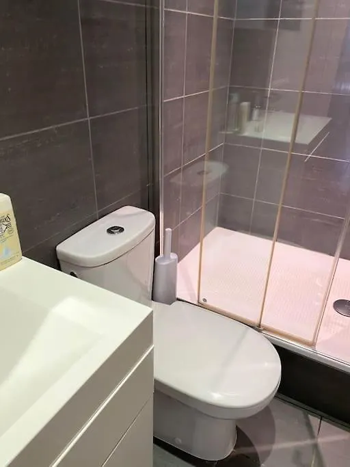 Mytripinparis - Large And Sunbathed 1br - Close To The Eiffel Tower Lejlighed *