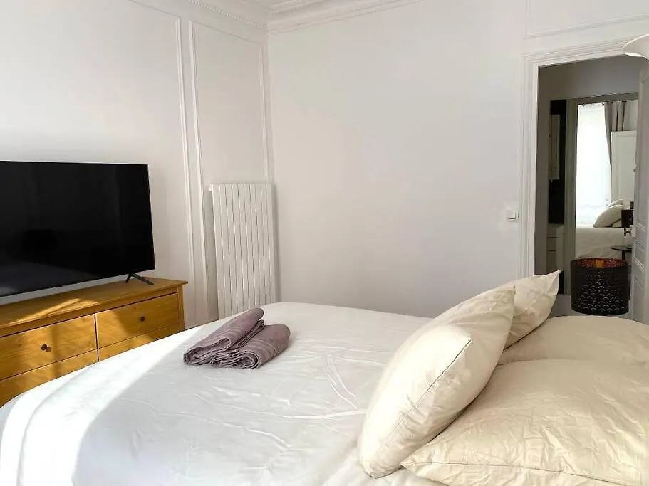 Lejlighed Mytripinparis - Large And Sunbathed 1br - Close To The Eiffel Tower Paris